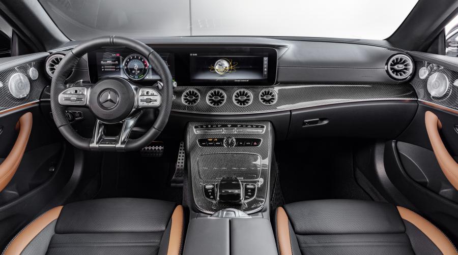 Торпедо Mercedes-AMG E53 4Matic+ Cabriolet (A238) 2018 года  (WW) (фото 5 из 18)